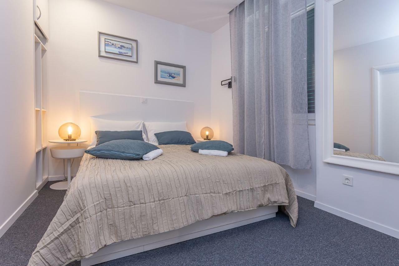 Xboutique Rooms Marinac Šibenik Esterno foto